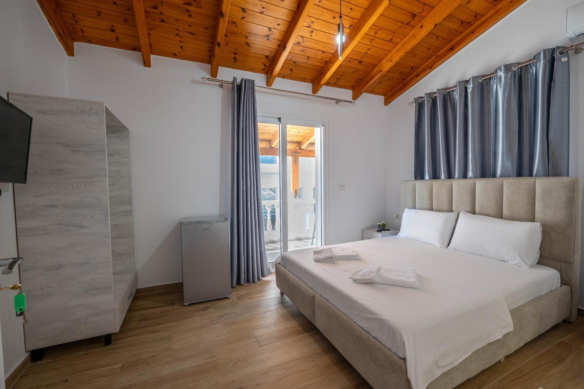 Villa Sunny Ksamil Exterior photo